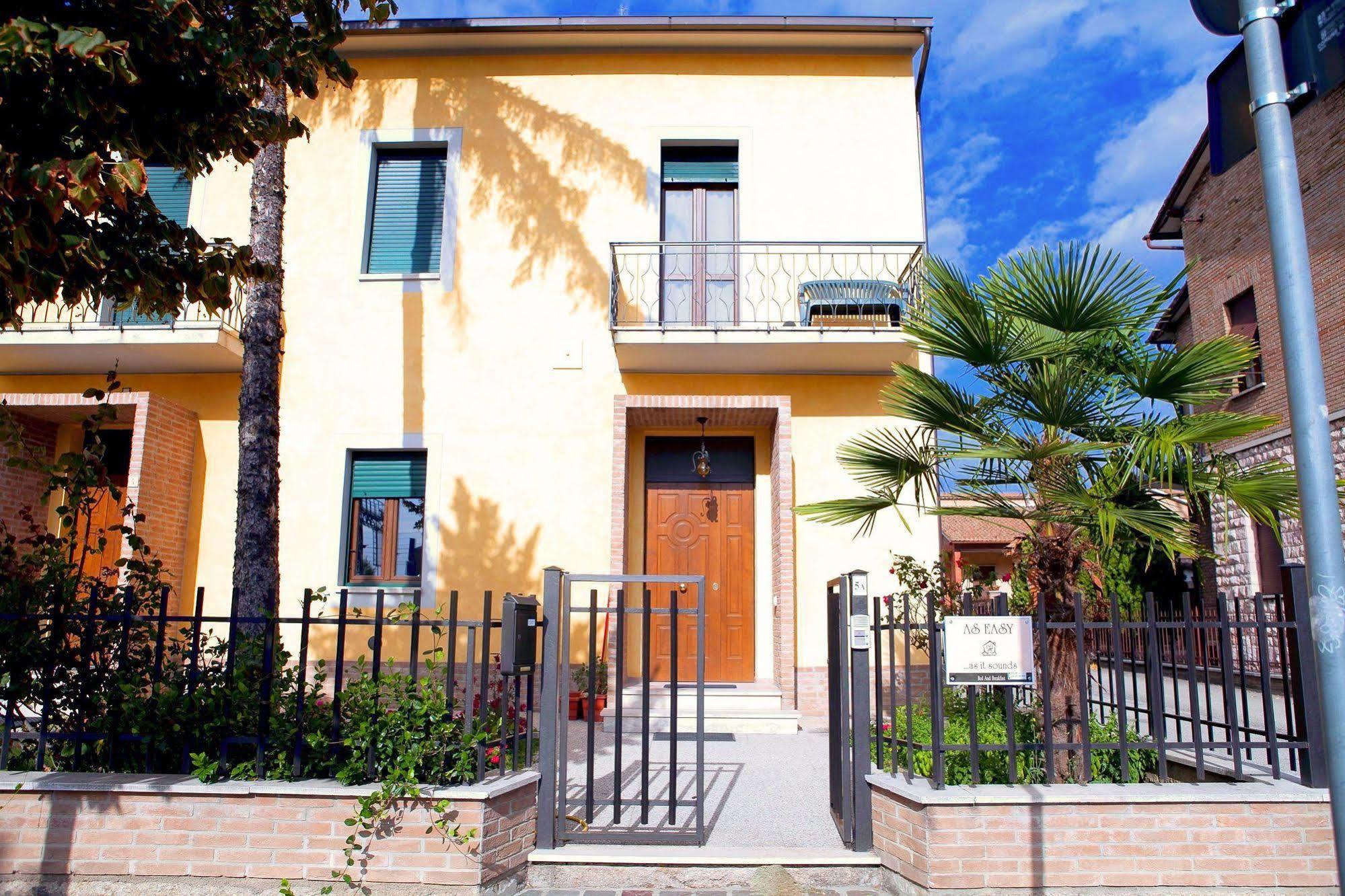 As Easy Apartment Assisi Exterior photo